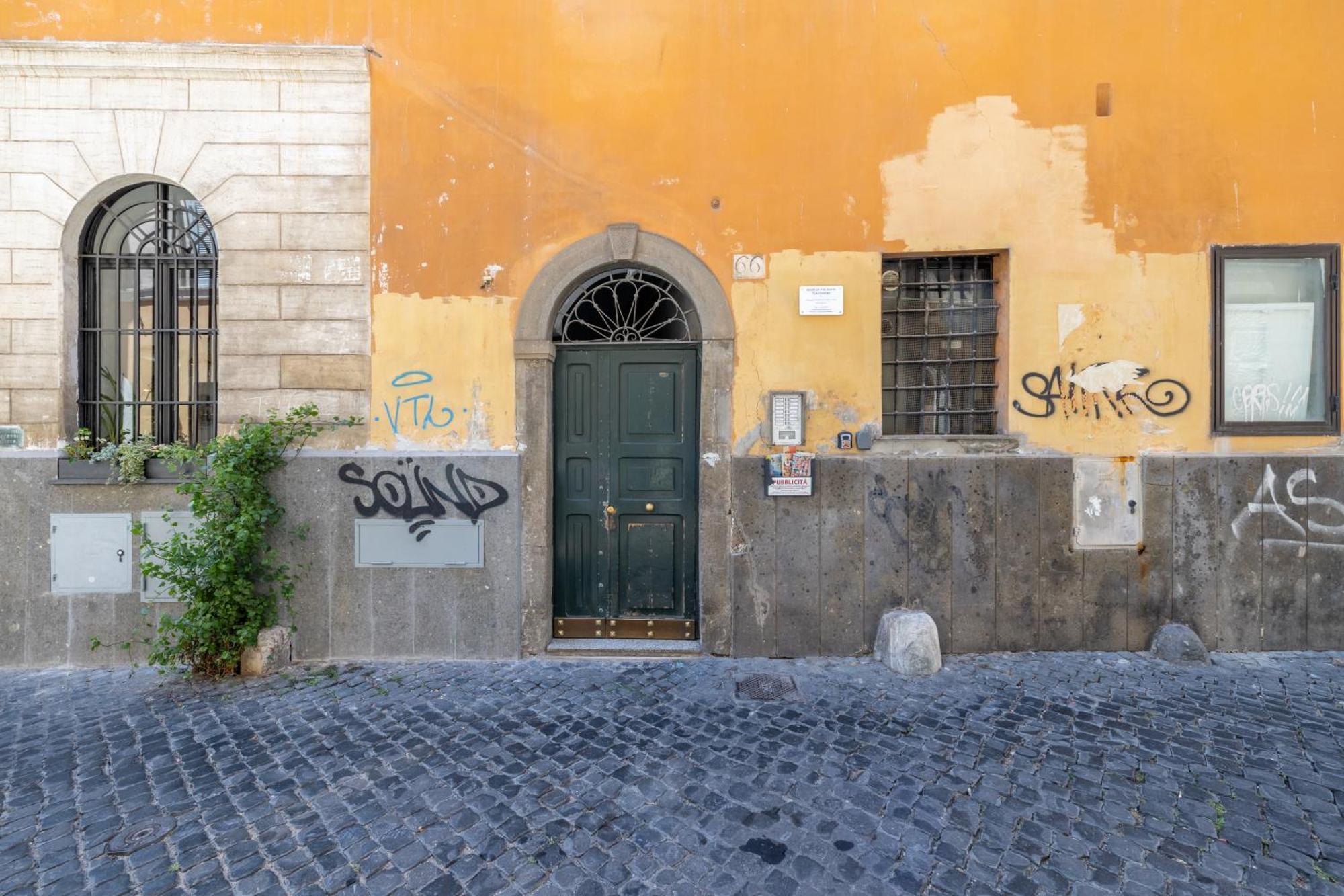 Milo - Trastevere's Gem Roma